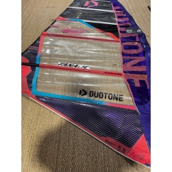Duotone Warp 5.8 m² - voile occasion 2022